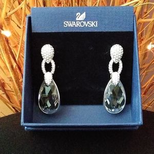 Swarovski Crystal Earring